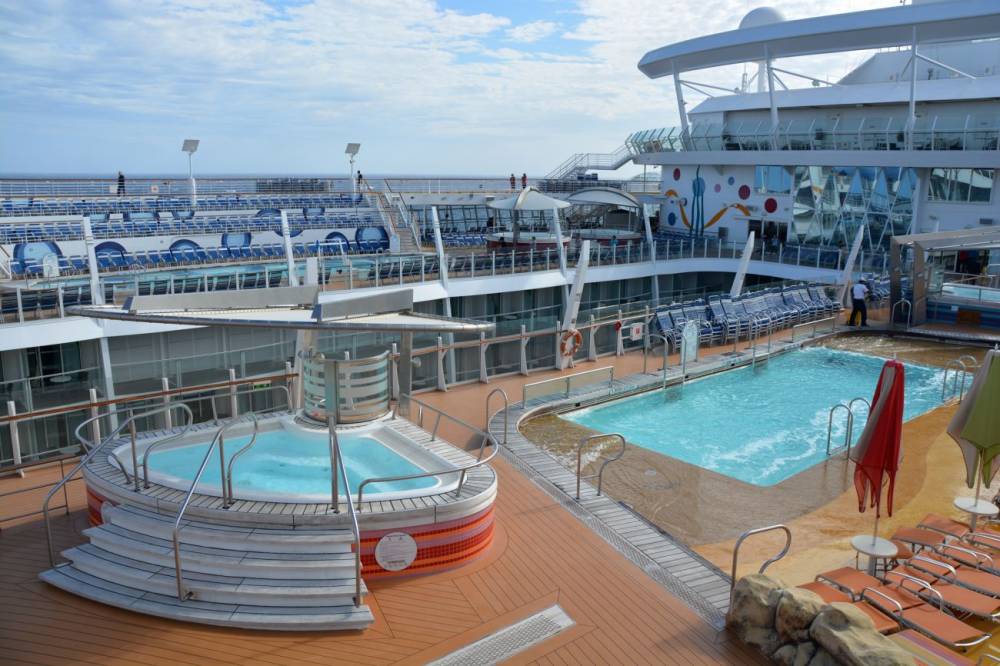 108482 allure of the seas