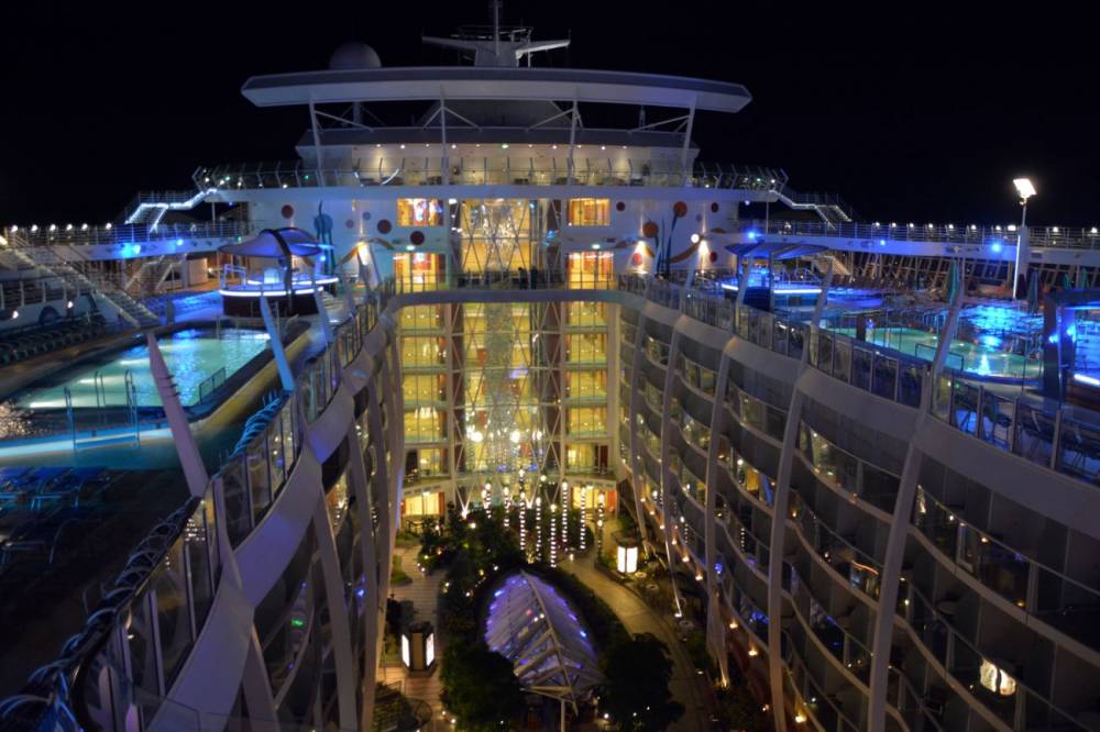 108524 allure of the seas