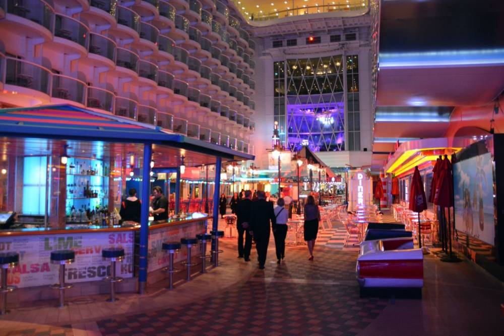 108528 allure of the seas
