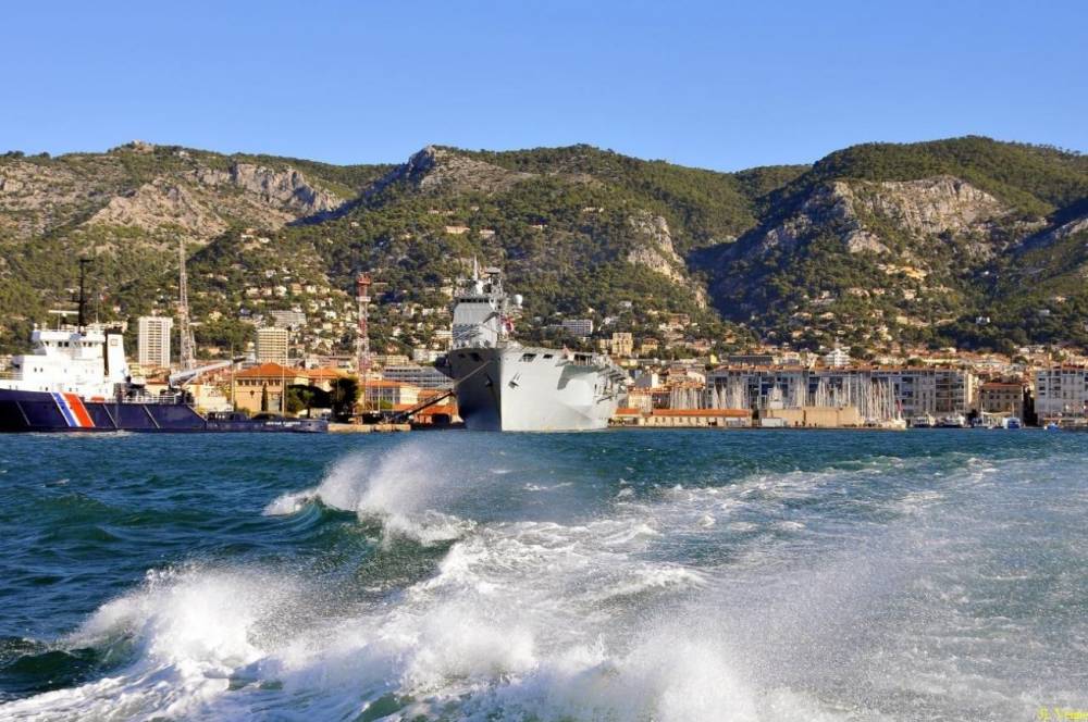 124118 hms ocean