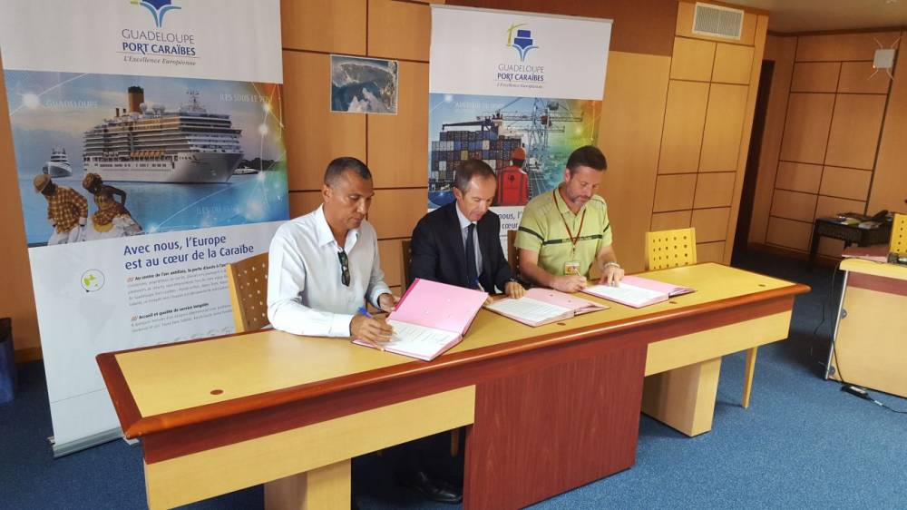 124205 guadeloupe ilet aux cohons