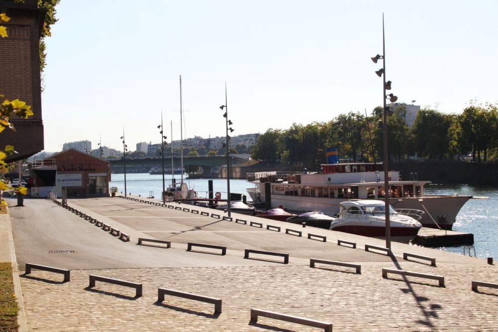 128479 little france seine alliance paris yacht marina