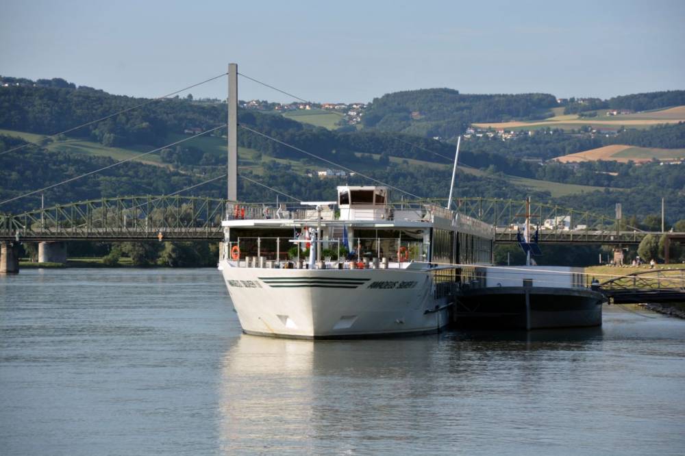 133704 amadeus silver linz