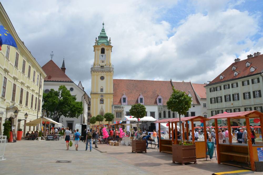 134041 amadeus silver bratislava