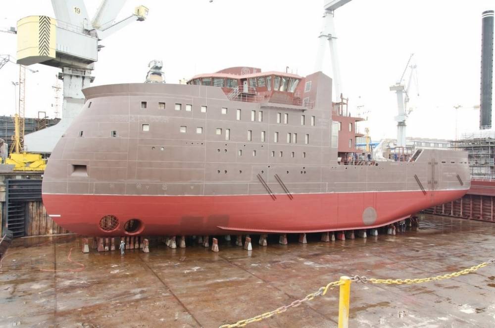 138051 X Stern Ulstein