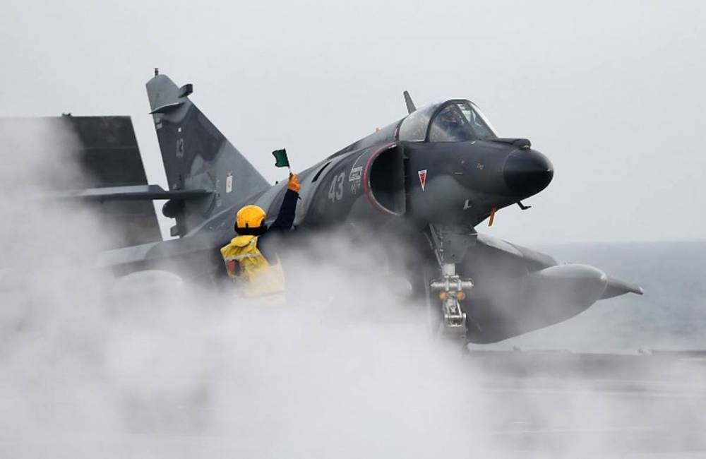 137727 Super etendard cdg sem