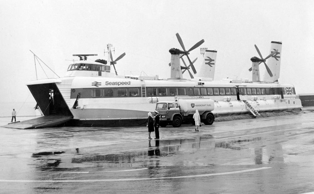 138579 hovercraft hoverspeed