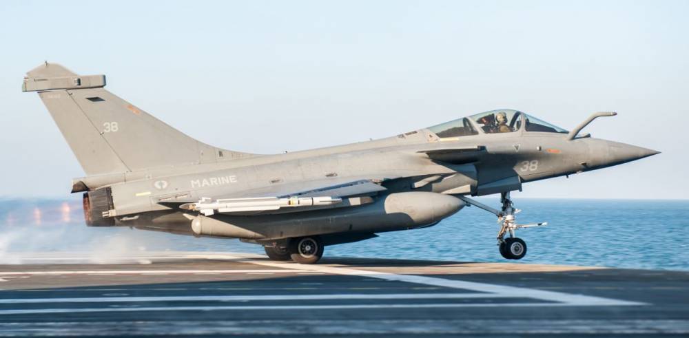 141506 cdg sem rafale hawkeye