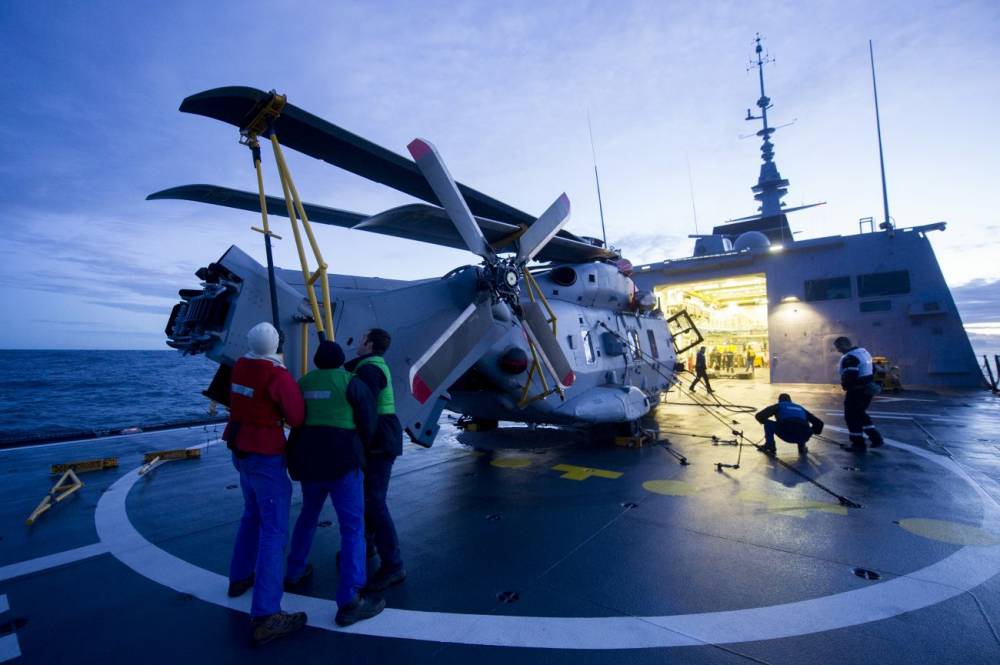 141699 caiman nh90