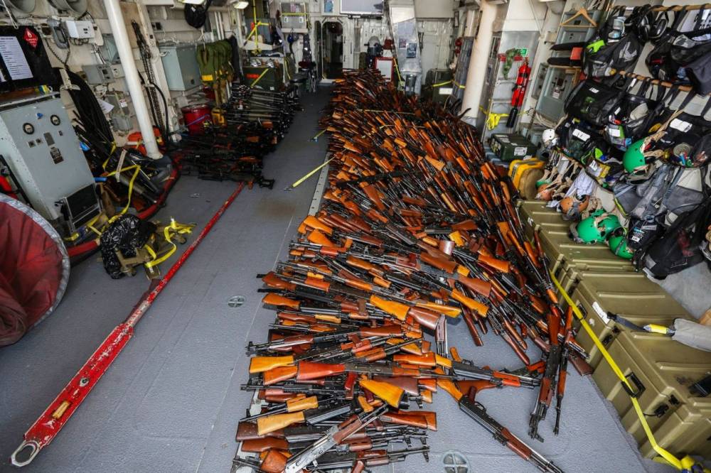 142272 darwin tf150 trafic armes