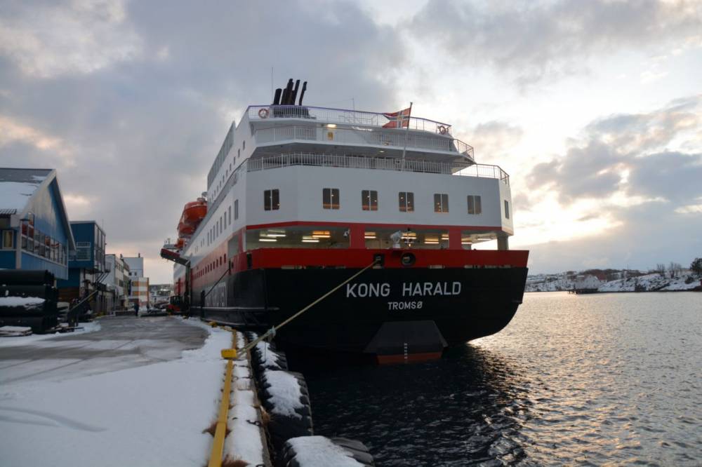 142288 hurtigruten kong harald