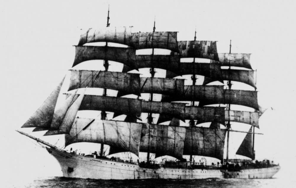 144438 france II