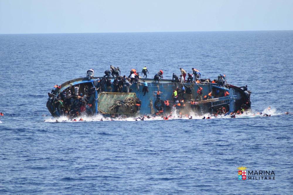 149242 migrants
