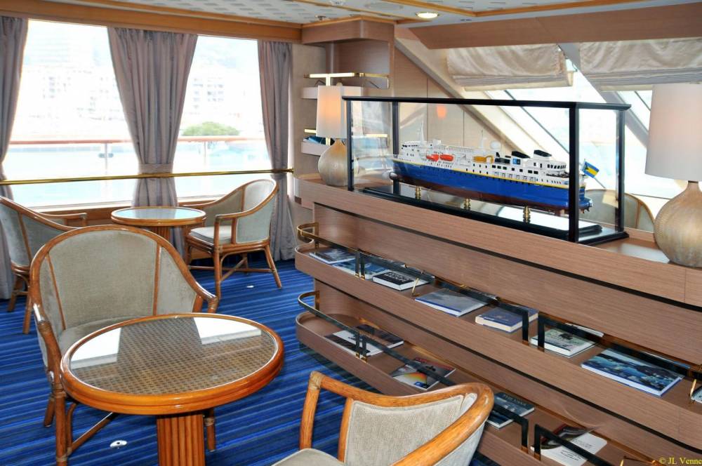 149144 lindblad national geographic orion