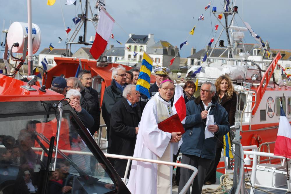147075 baptême CTTNG Ile de Sein