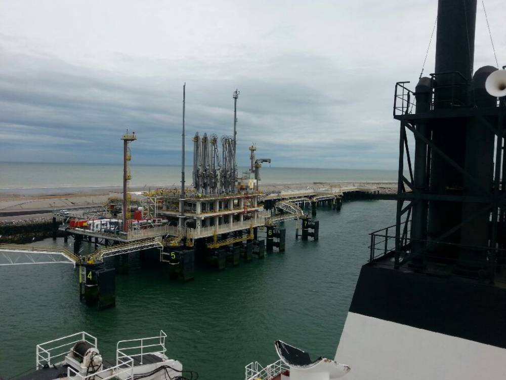 152142 terminal Dunkerque LNG