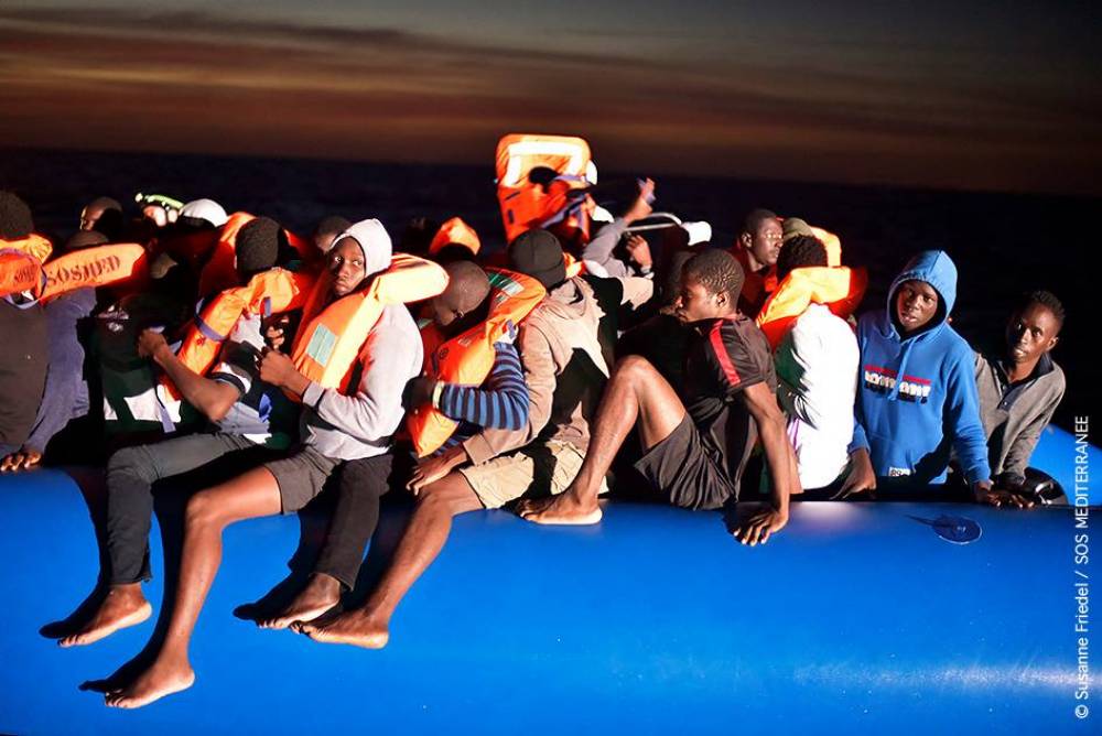157909 migrants aquarius