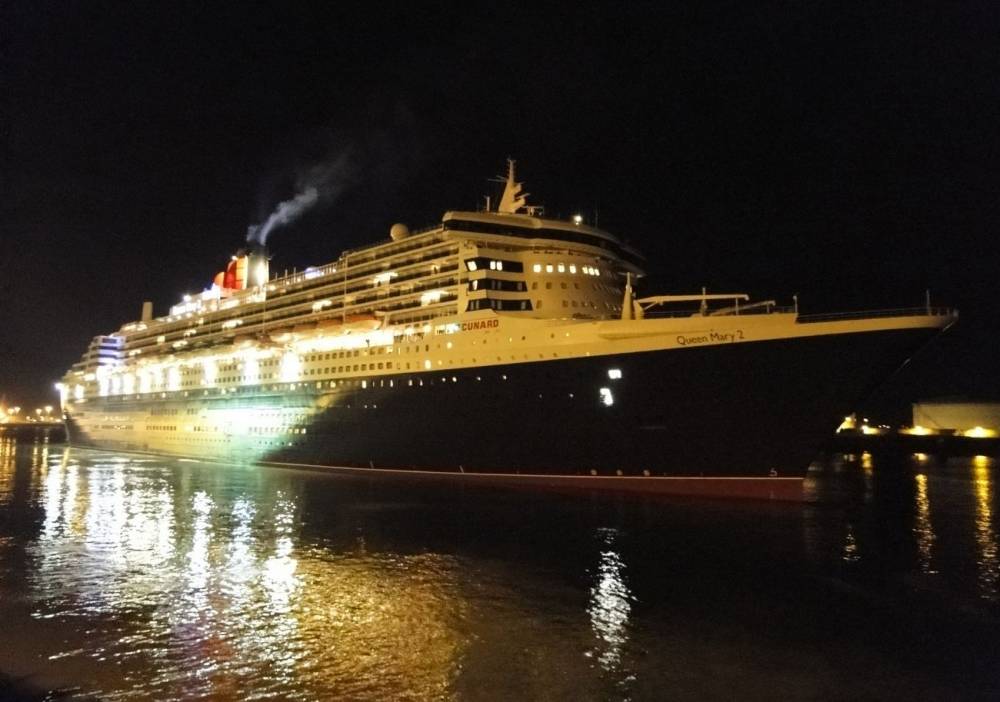157543 queen mary 2