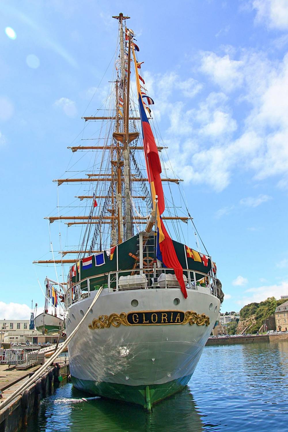 172872 Gloria voilier colombien Brest