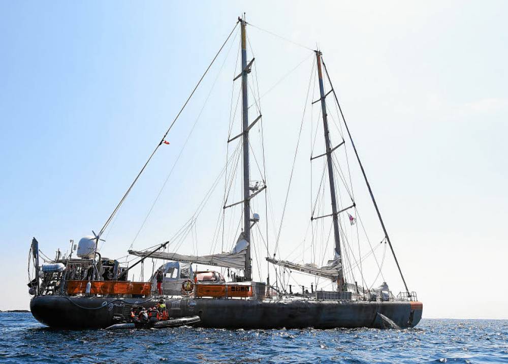 174113 tfr La goélette Tara a quitté le port de Lorient le 28 mai 2016. Elle a depuis parcouru près de 50.000 km, visité 15 pays et prélevé environ 15.000 échantillons.