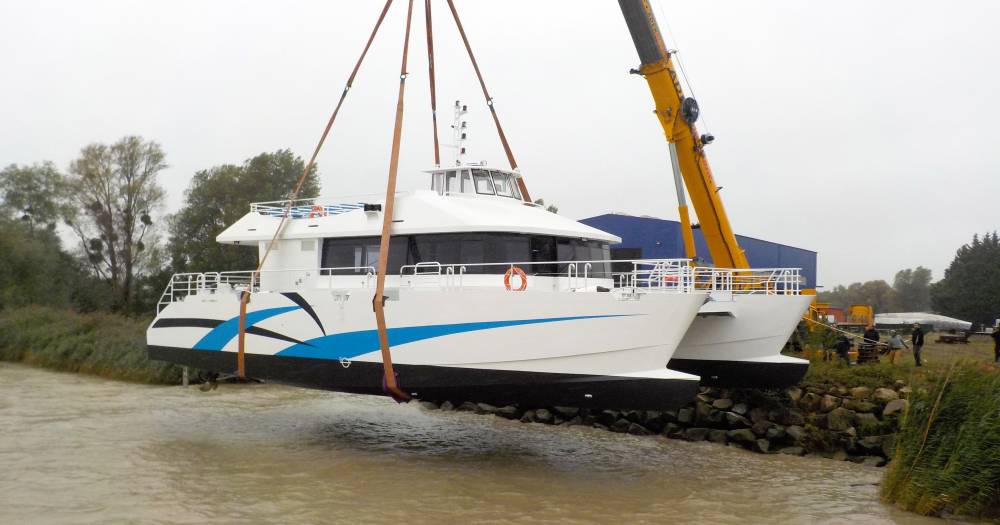 175154 alumarine catamaran