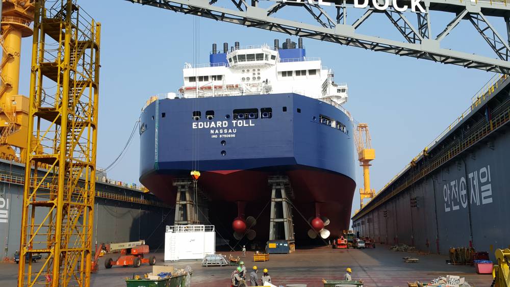 177672 yamal methanier brise glace teekay Eduard Toll