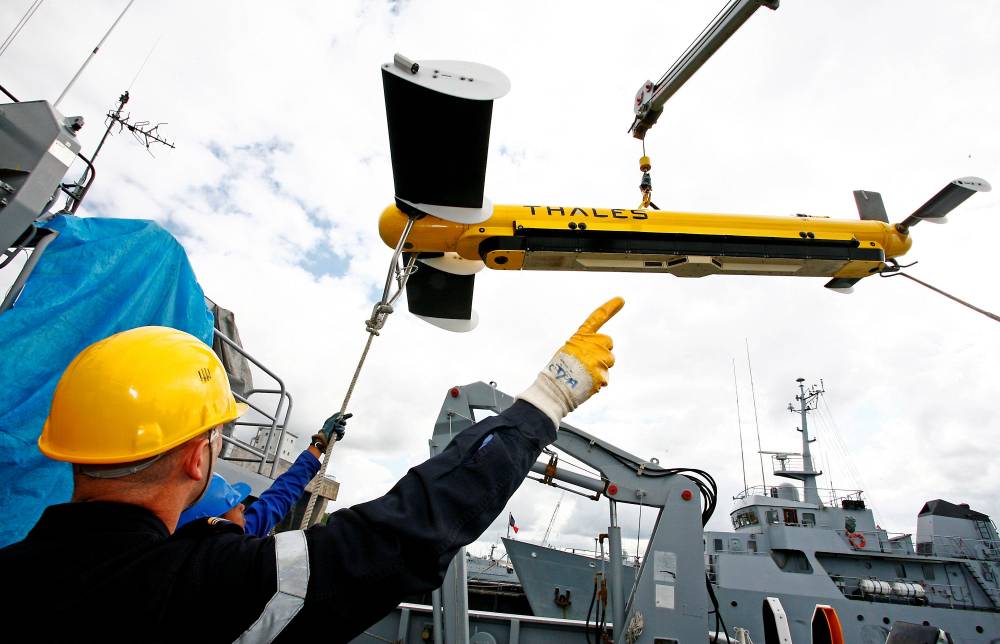 179469 sonar remorqué mines thales tsas