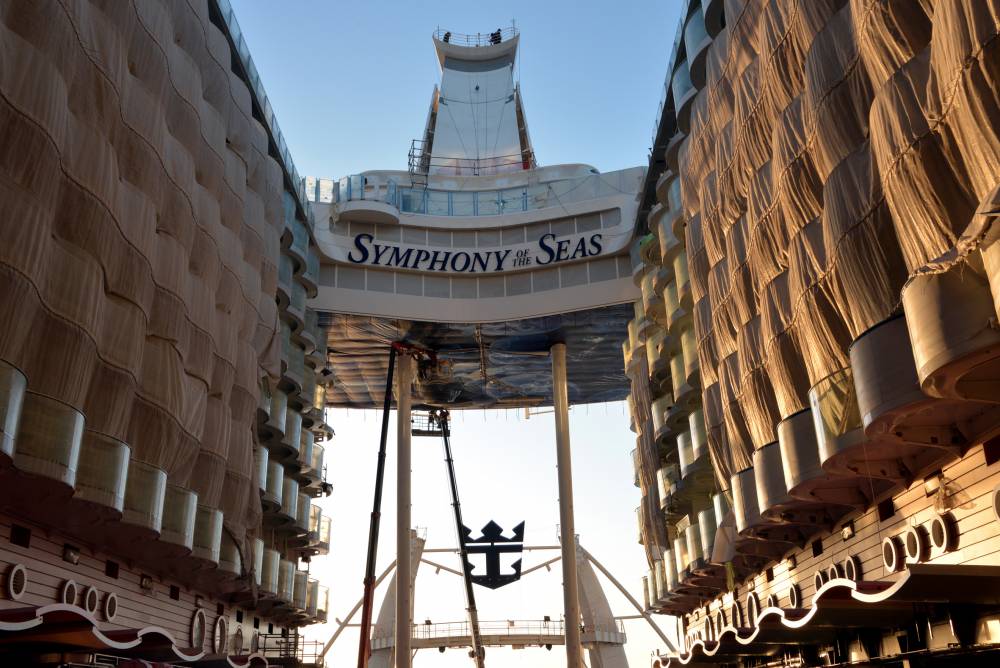 180740 symphony of the seas
