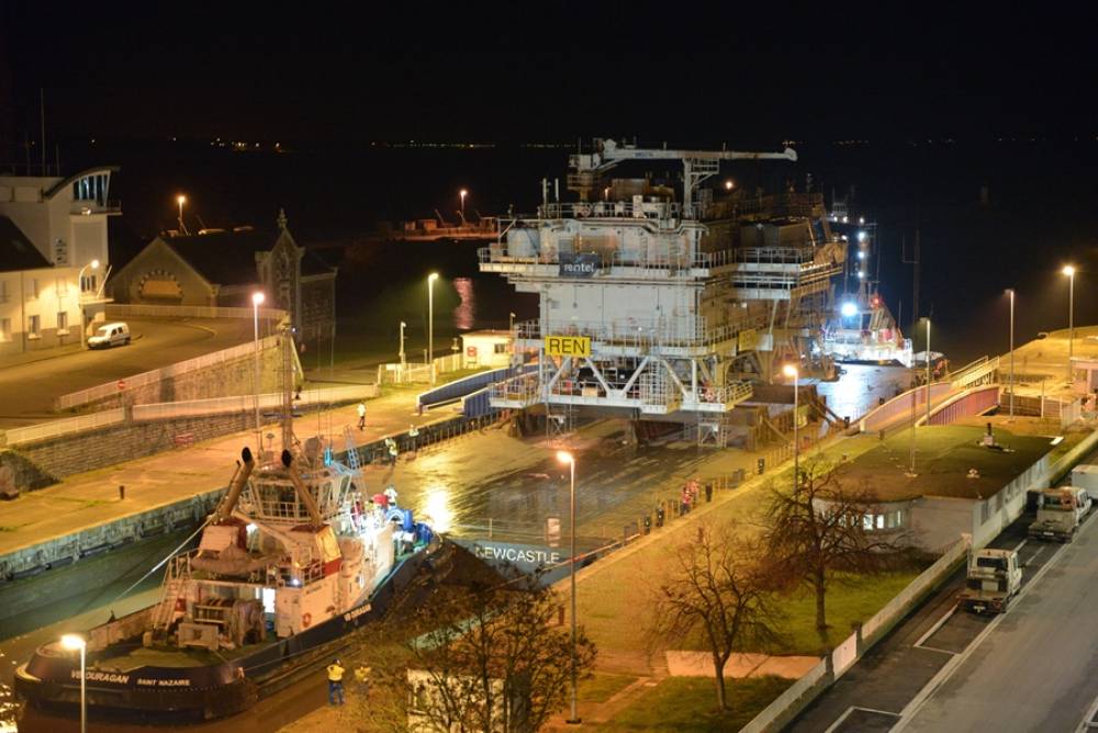 Saint-Nazaire : STX livre une sous-station électrique pour un champ éolien  en mer de Belgique - France Bleu