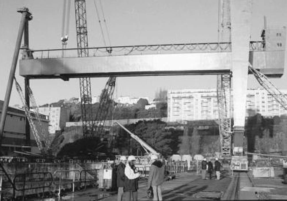 180682 portique brest laninon 9 novelbre 2000