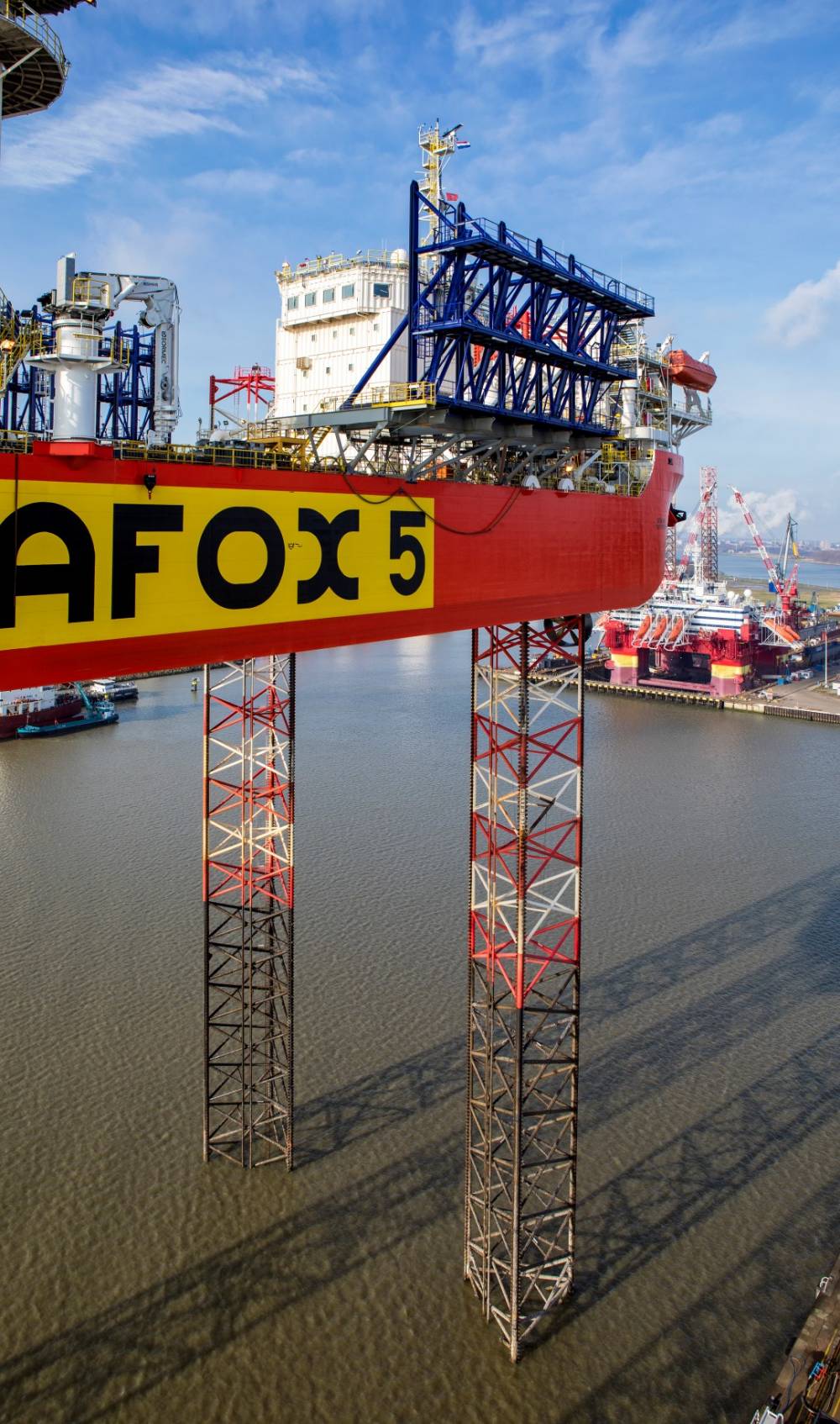 182320 seafox jack up damen velrome