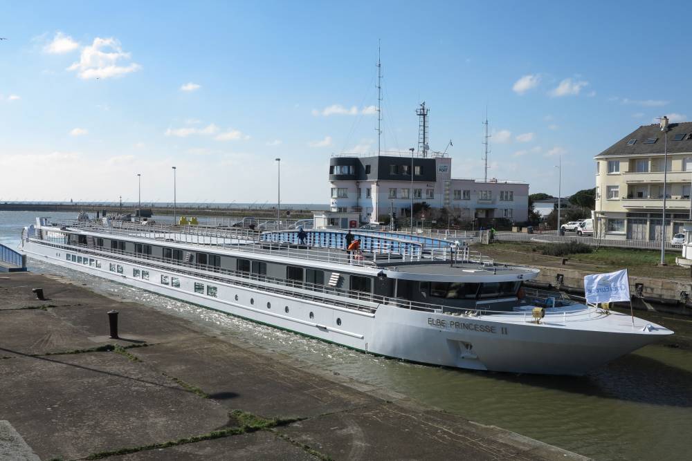 183036 elbe princesse 2