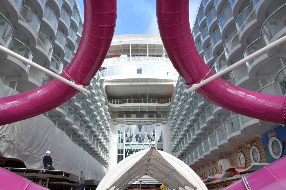183971 symphony of the seas