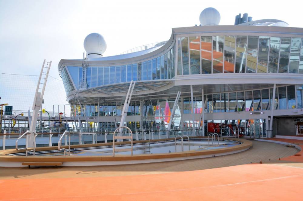 184024 symphony of the seas