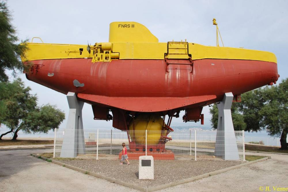 184947 bathyscaphe fnrs III