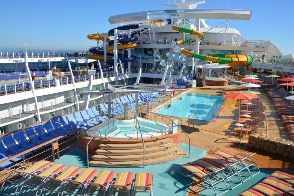 185156 symphony piscines avant