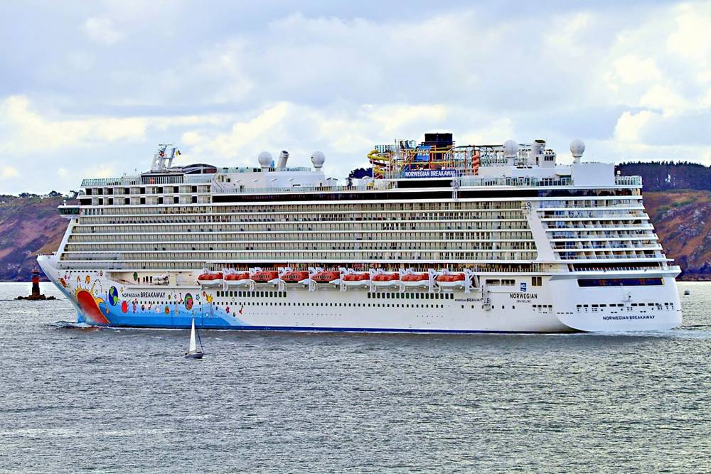 187132 norwegian breakaway brest
