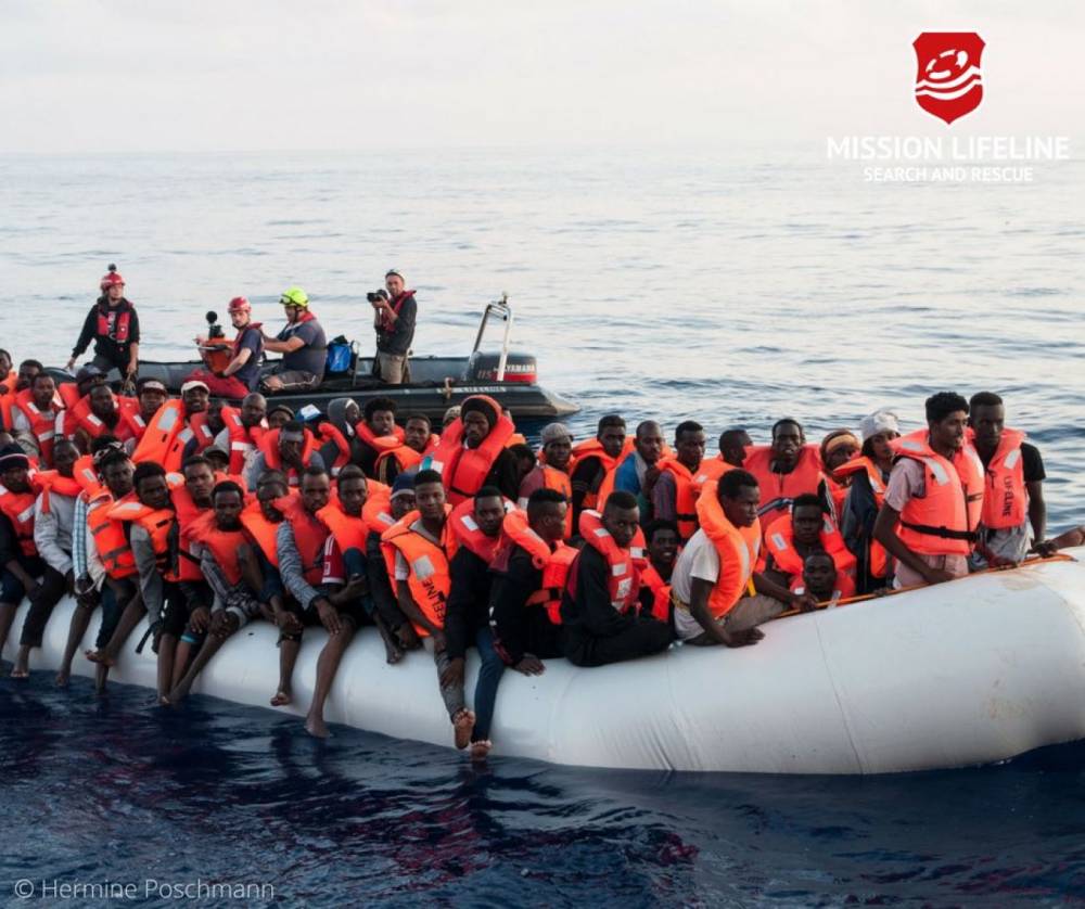 191455 migrants lifeline