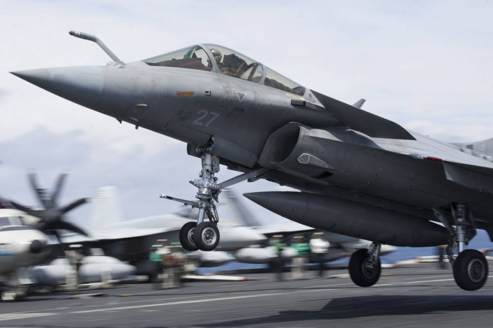 192137 Truman rafale juillet 2018
