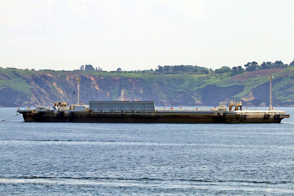 192257 barge airbus gironde 2