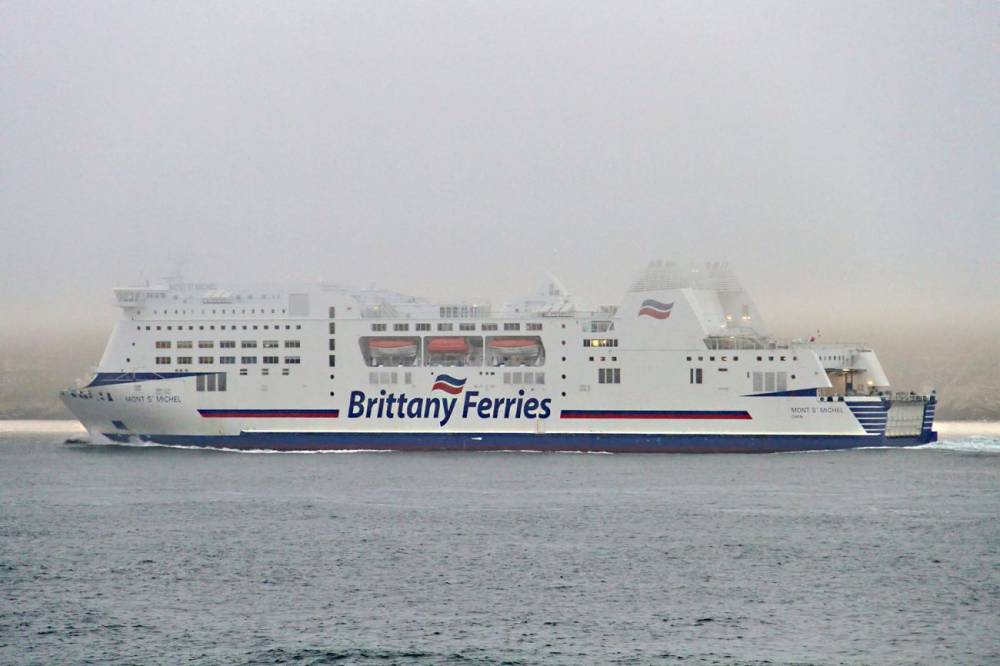 195194 Mont St Michel Brittany Ferries Brest