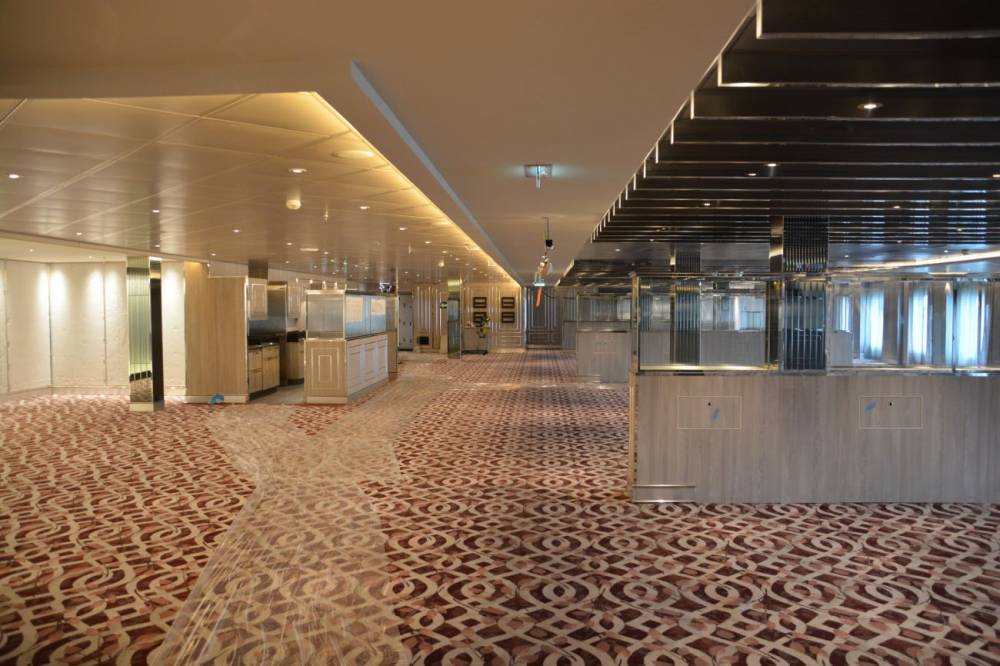 195860 celebrity edge