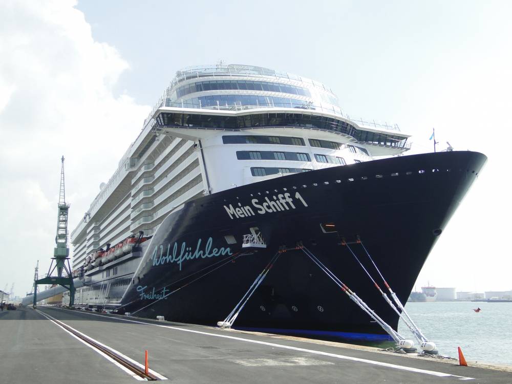194646 mein schiff 1