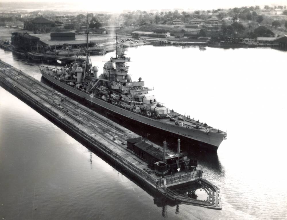 198657 prinz eugen panama 15 mars 1946