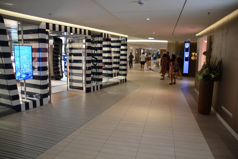 199763 celebrity edge boutiques