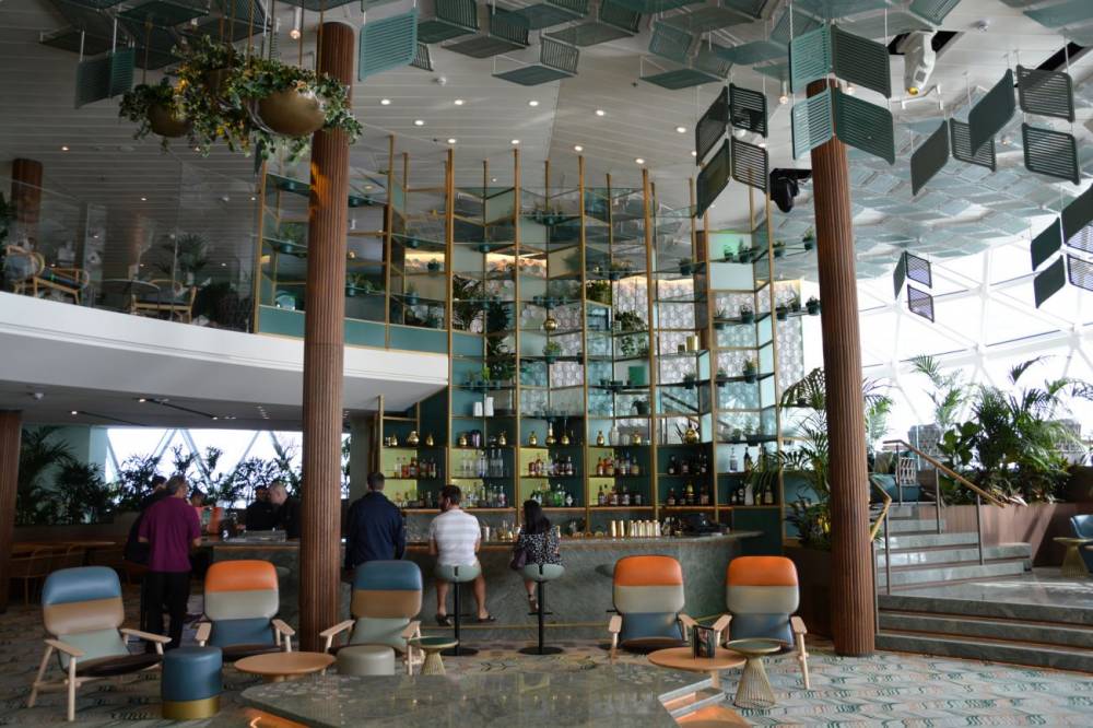 199201 Celebrity edge eden