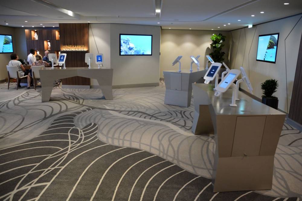 199271 Celebrity edge espaces publics divers