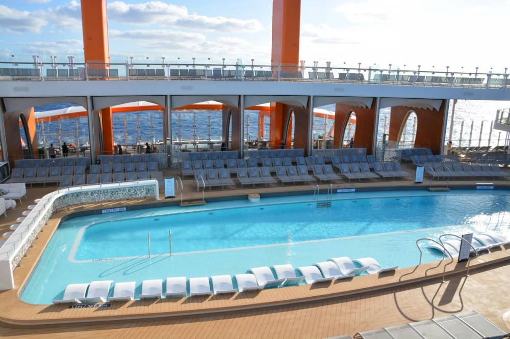 199377 Celebrity edge resort deck