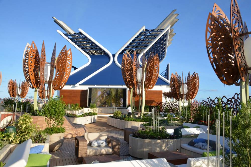 199395 Celebrity edge rofftop garden