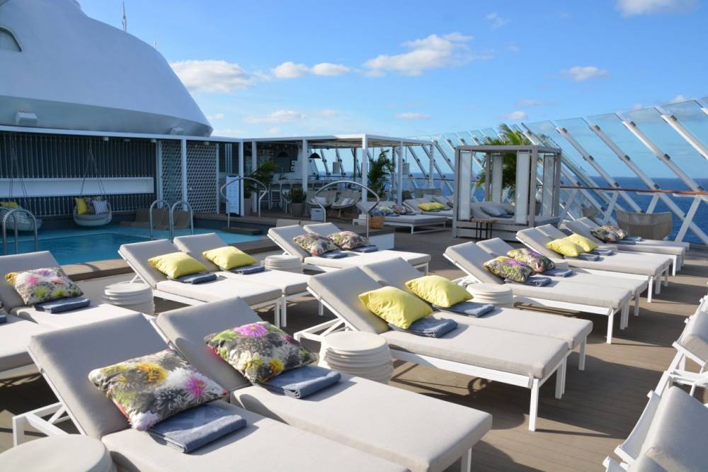199619 Celebrity edge retreat sun deck